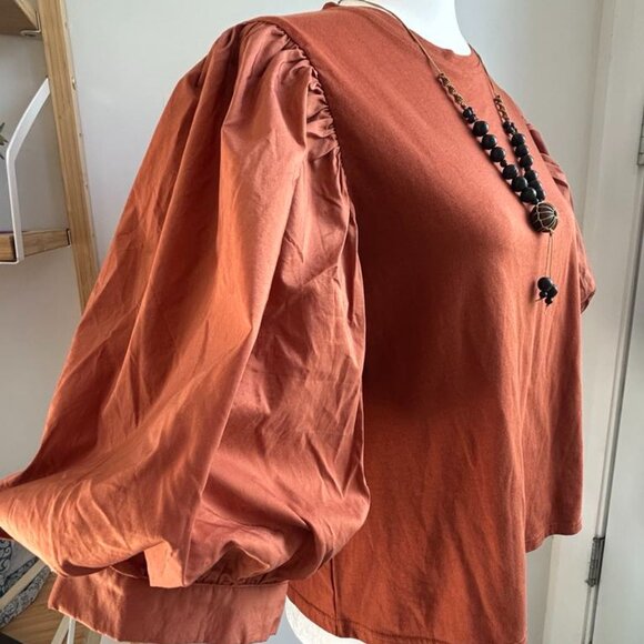 En Saison Orange / Rust Jersey Tee With Dramatic Sculpted Puff Sleeves – US S - Picture 4 of 7
